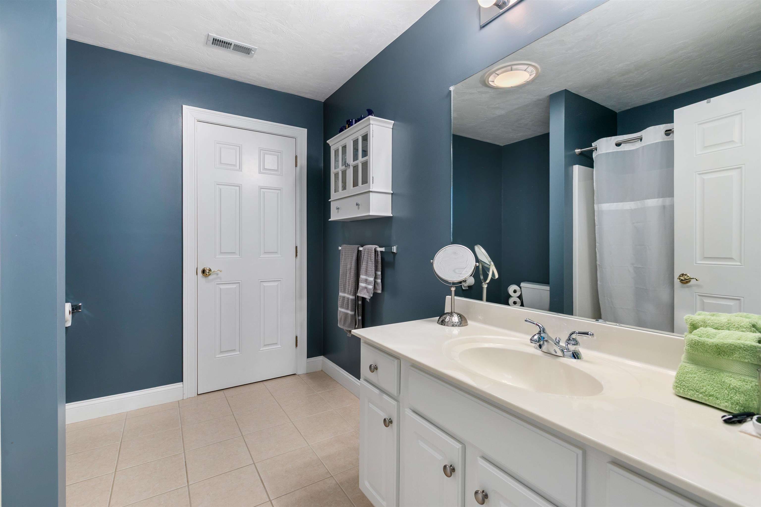 8 Crockett's Way Stratham, NH 03885 - Photo 24 of 34