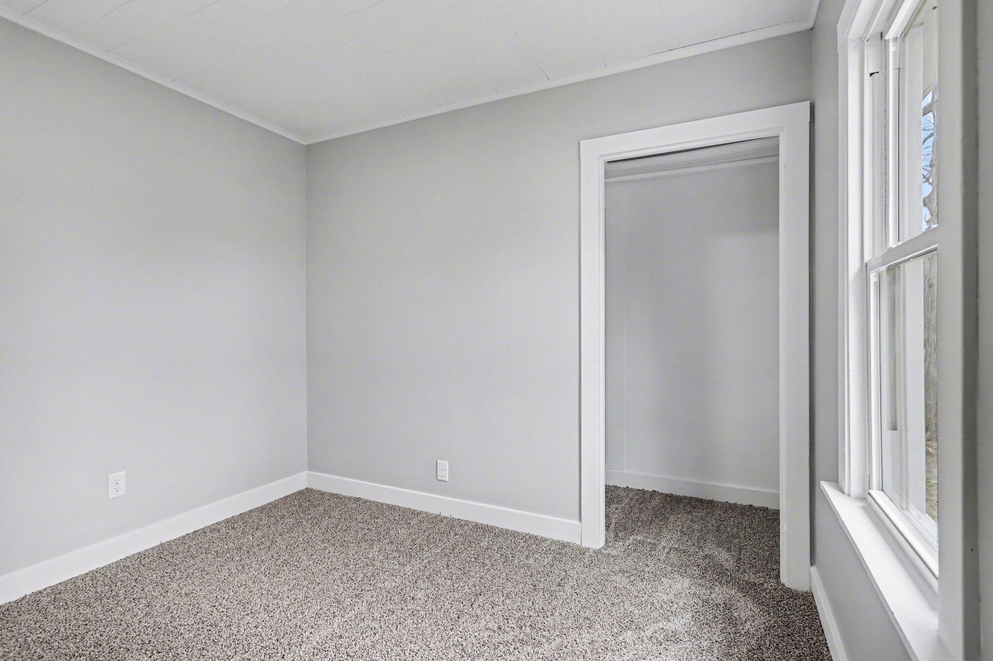 516 Forest Street Three Rivers, MI 49093 - Photo 16 of 22 016_file_9474