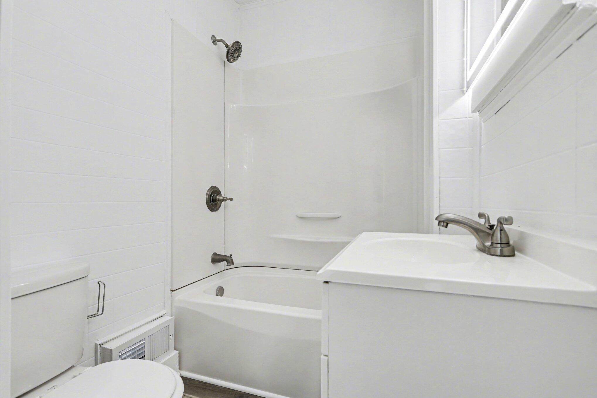 516 Forest Street Three Rivers, MI 49093 - Photo 17 of 22 017_file_4539