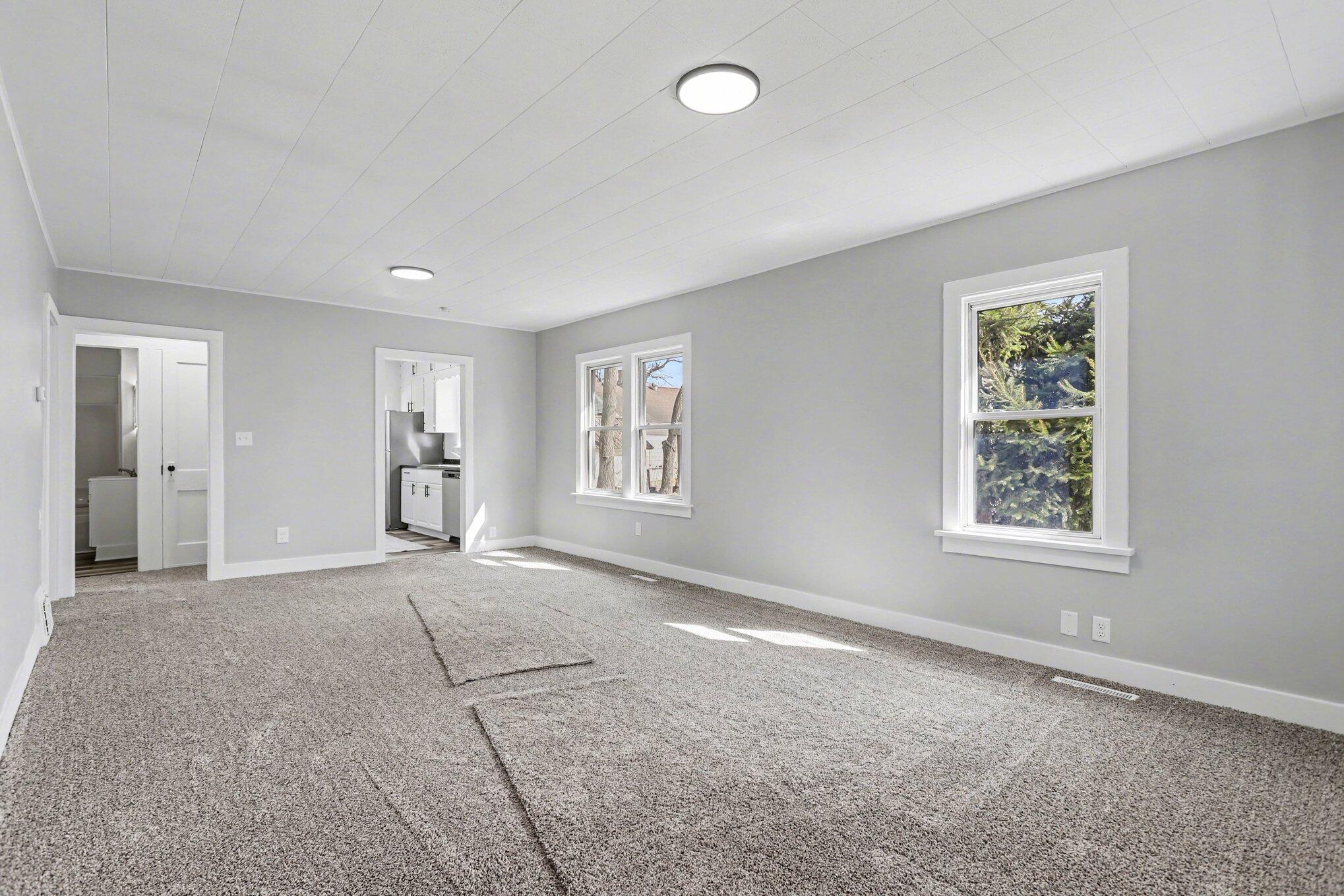 516 Forest Street Three Rivers, MI 49093 - Photo 6 of 22 006_file_8466