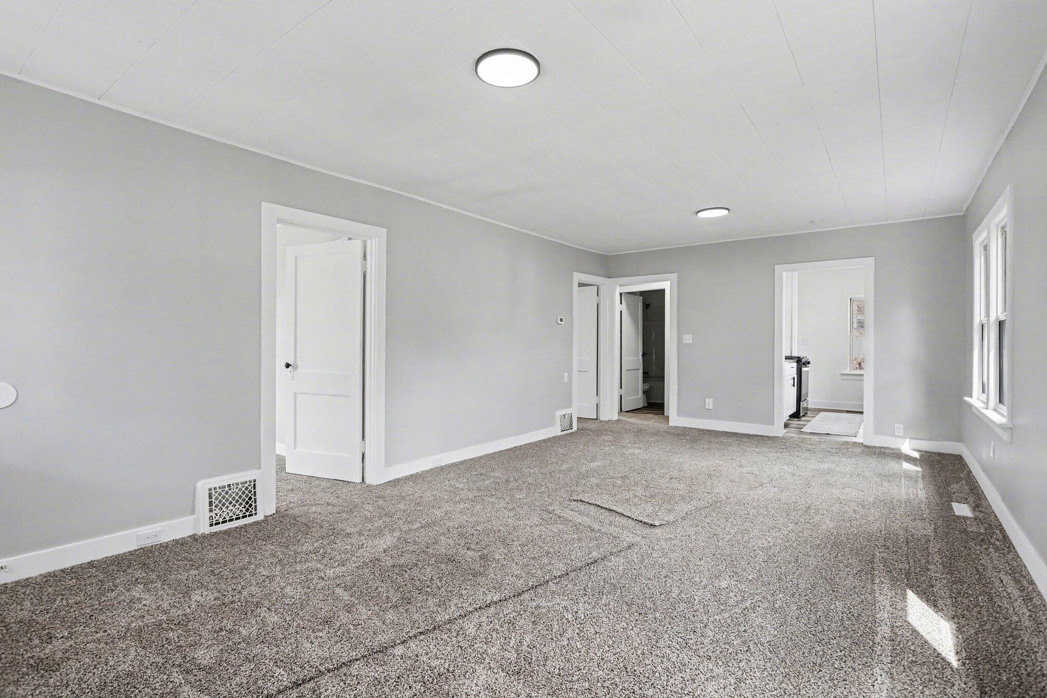 516 Forest Street Three Rivers, MI 49093 - Photo 8 of 22 08 file_2776