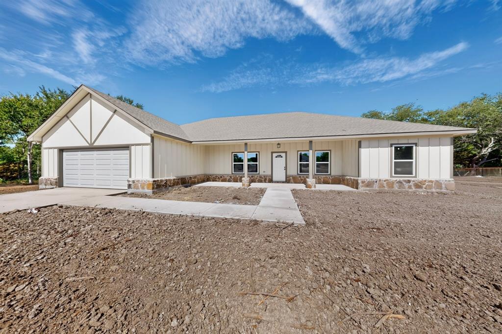 2 Loving Road Mineral Wells, TX 76067 - Photo 6 of 40