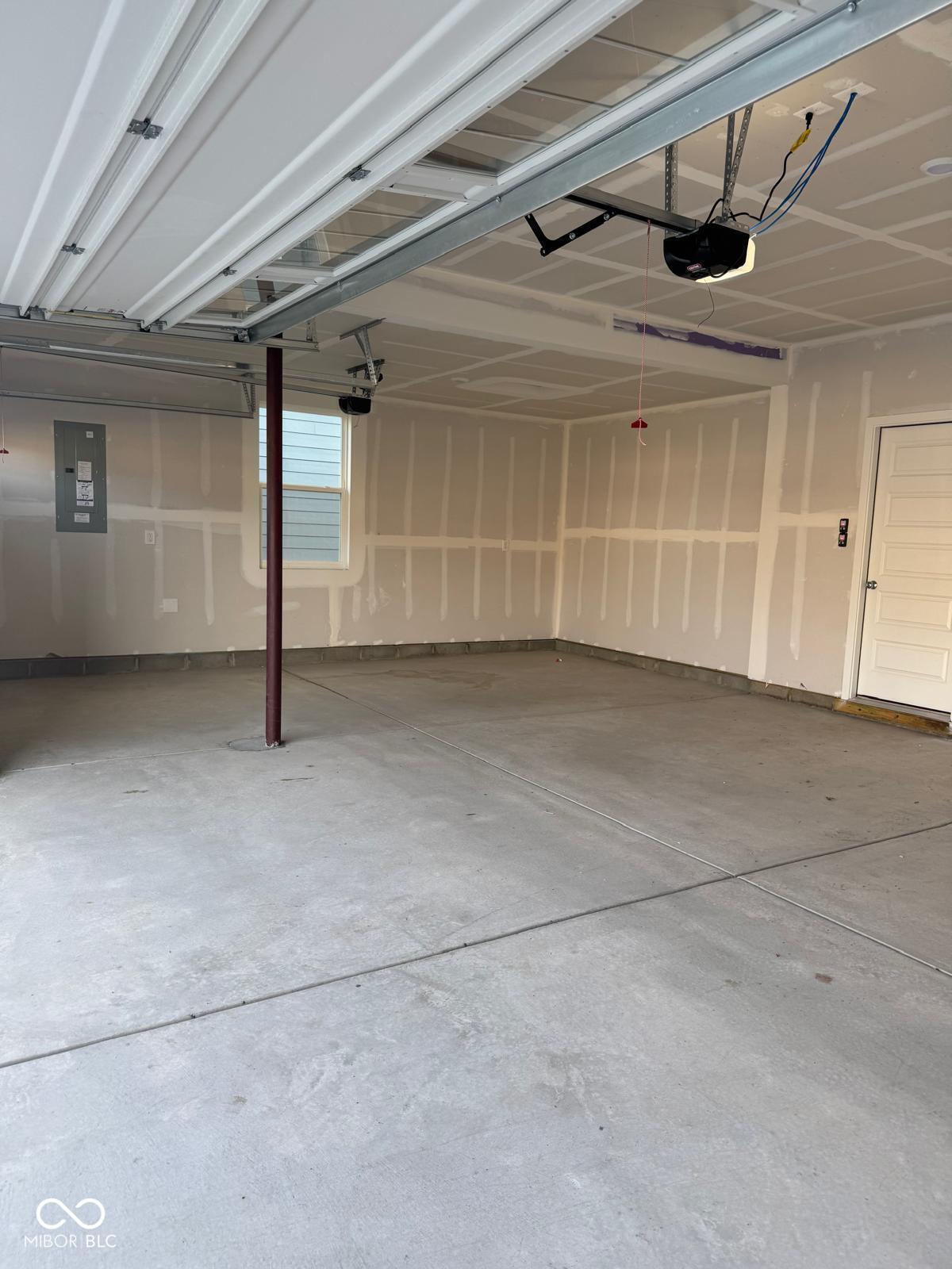 7581 Fallsworth Drive Avon, IN 46123 - Photo 21 of 27