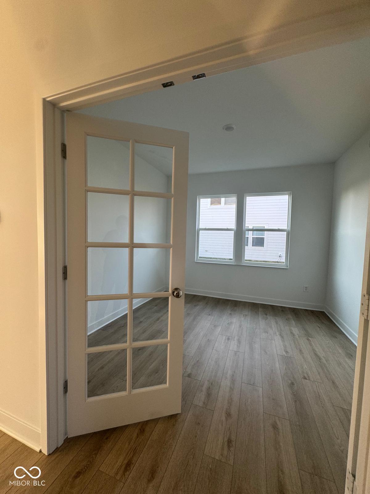 7581 Fallsworth Drive Avon, IN 46123 - Photo 5 of 27