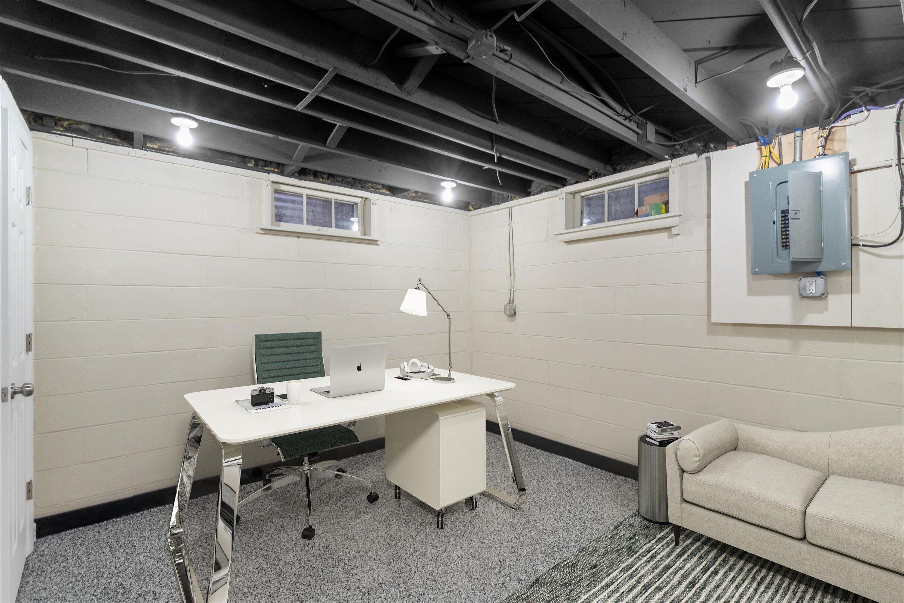 1108 Shorecrest Drive Racine, WI 53402 - Photo 20 of 26 Virtually Staged Office Space