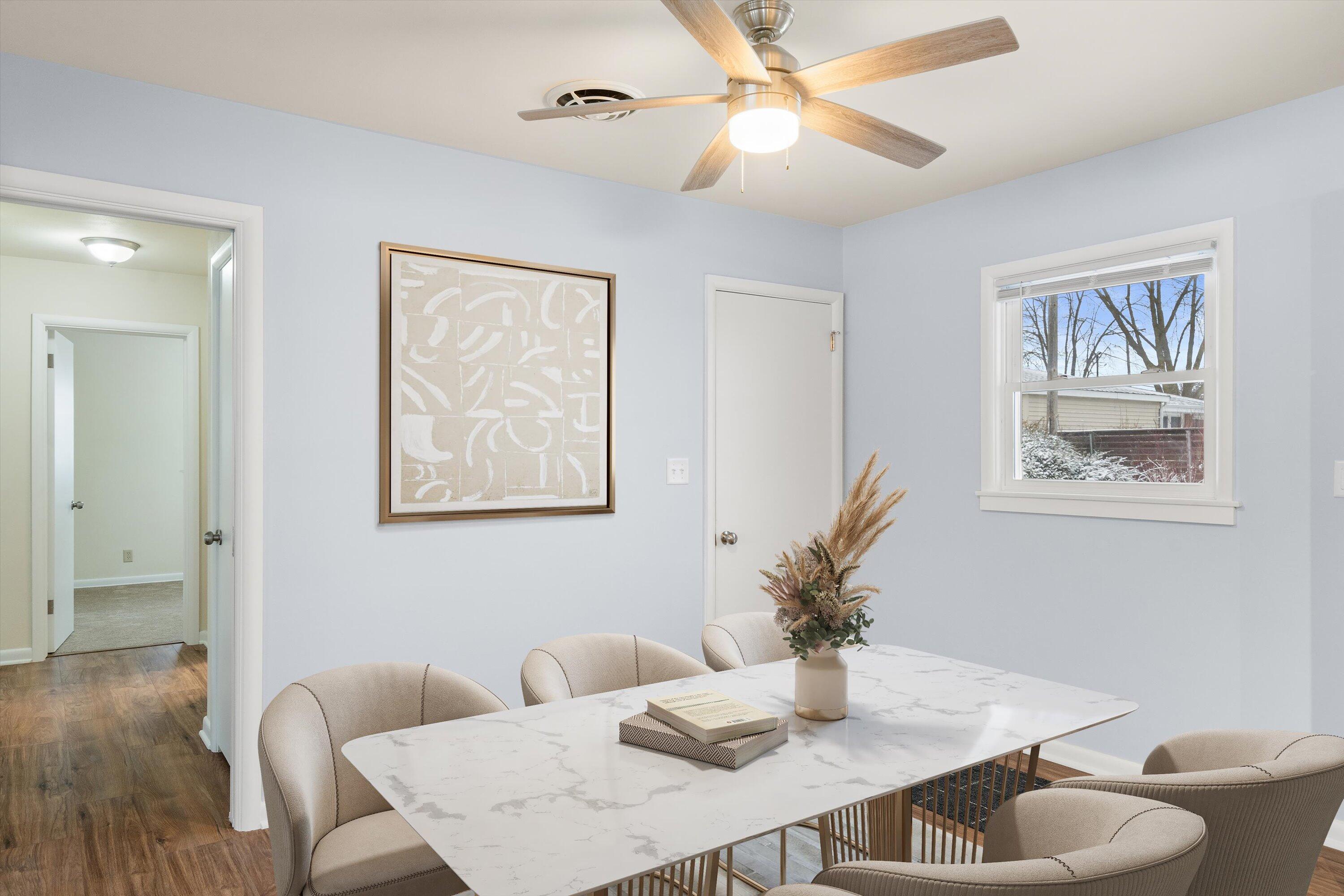 1108 Shorecrest Drive Racine, WI 53402 - Photo 6 of 26 Virtually Staged Dining Room