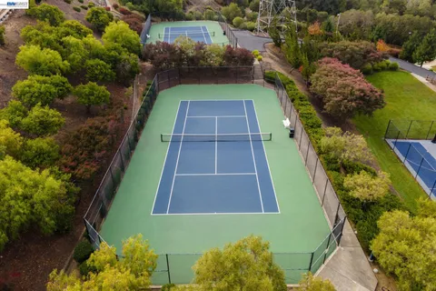 $1,098,000 | 25528 Conley Downs Drive, Castro Valley, CA 94552