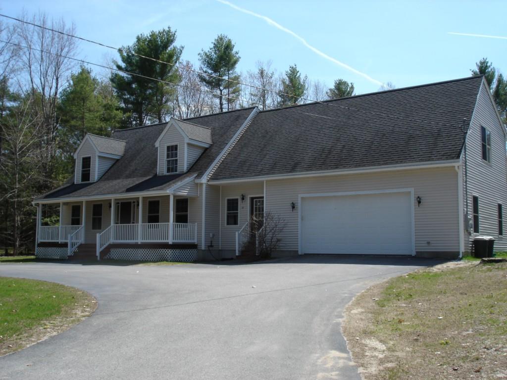 32 Old Thompson Road Buxton, ME 04093 - Photo 2 of 35 Photo