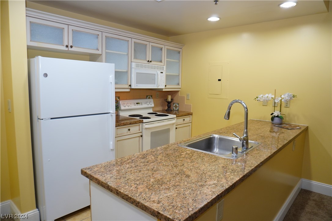 30 Strada Di Villaggio, Unit 323 Henderson, NV 89011 - Photo 2 of 29