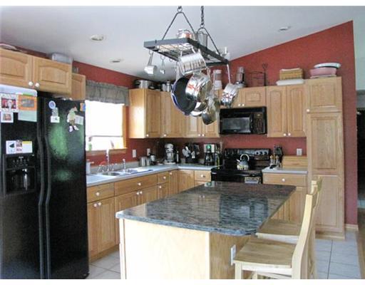 102 Maple Ln Road Hebron, ME 04238 - Photo 6 of 13 Kitchen.