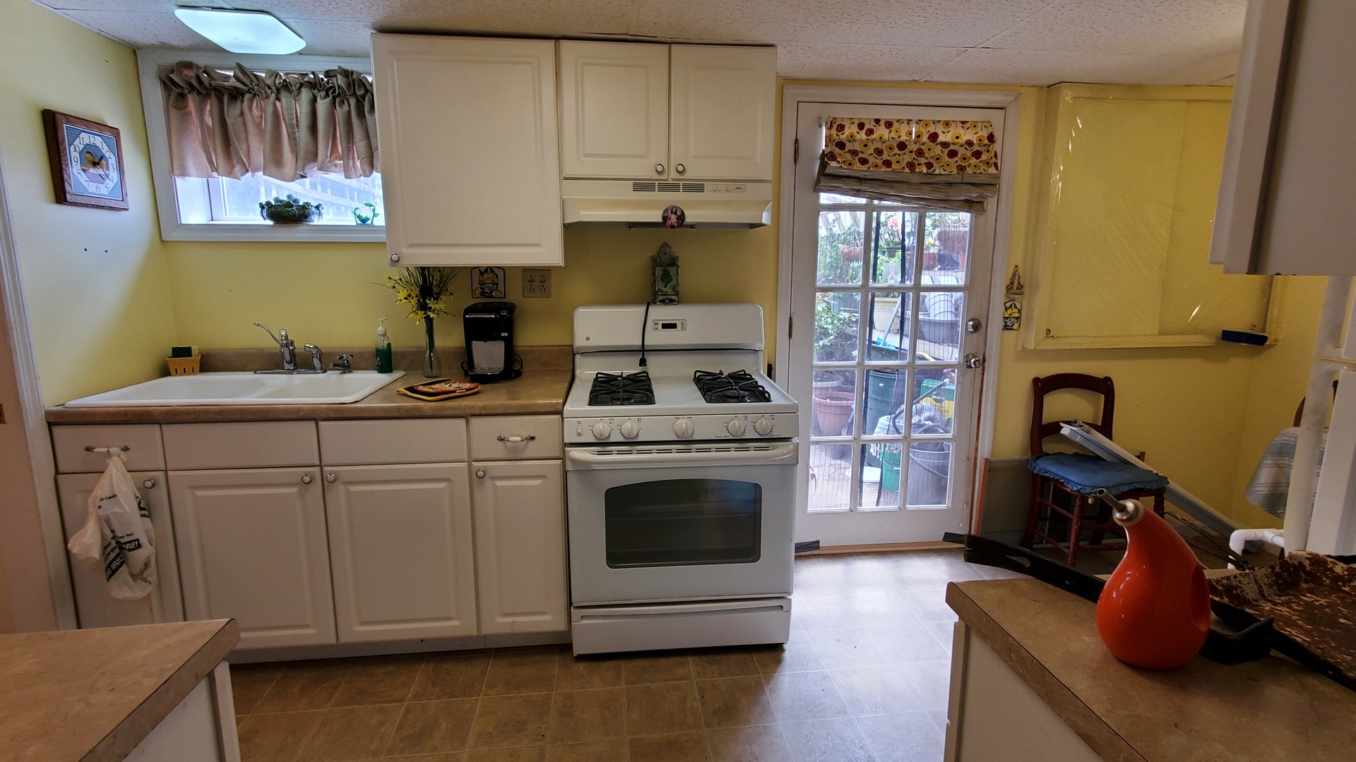 1504 Maple Road Joliet, IL 60432 - Photo 15 of 27