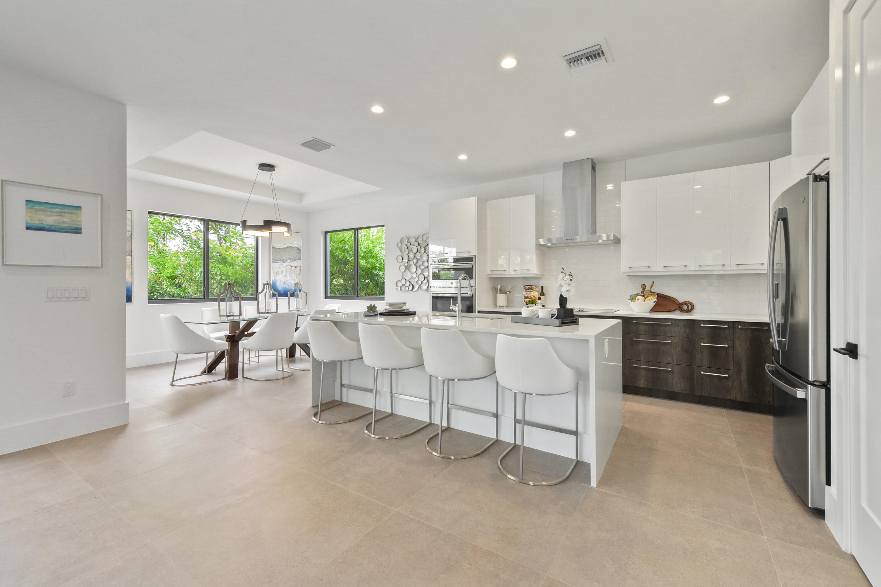 690 Jeffery Street Boca Raton, FL 33487 - Photo 4 of 8 a kitchen with counter top space and appliances