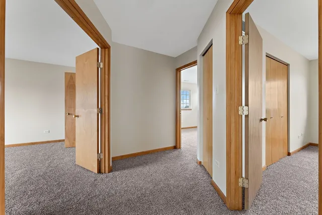 $419,500 | 18020 Charlotte Lane, Lansing, IL 60438