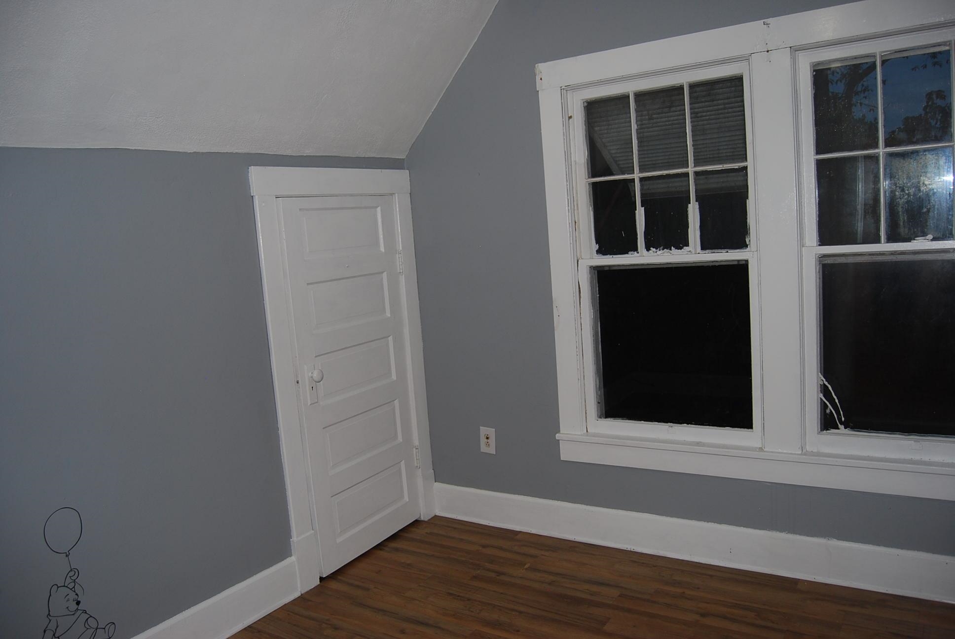 892 Virginia Avenue Goshen, VA 24439 - Photo 21 of 24 a view of empty room with wooden floor and closet