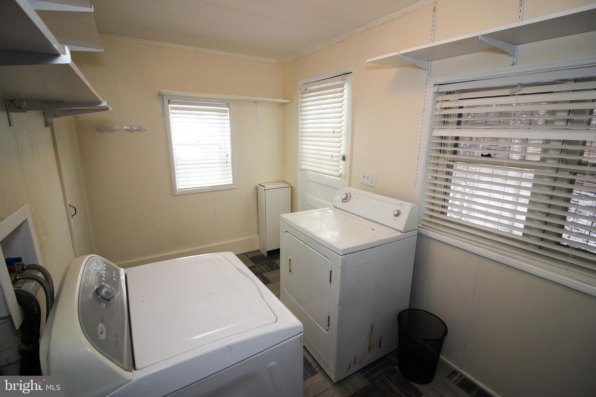 25 Egypt Road Norristown, PA 19403 - Photo 21 of 28 Laundry/Mudroom