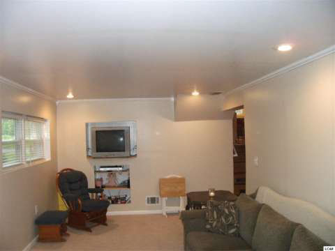 705 Ternes Road Tecumseh, MI 49286 - Photo 8 of 10 20400598-7.JPG