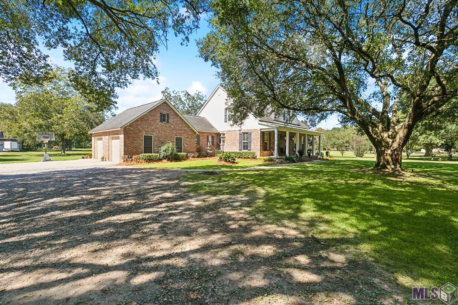 22241 Sutter Lane Zachary, LA 70791 - Photo 2 of 52