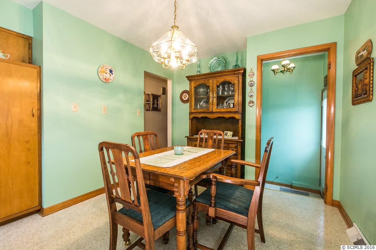 410 Cleveland Street Southwest Cascade, IA 52033 - Photo 13 of 25 Gallery Image 13