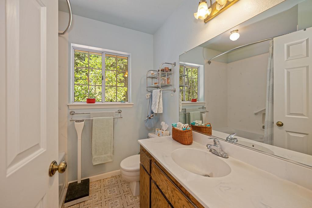 2585 Crystal Springs Road Camino, CA 95709 - Photo 73 of 89