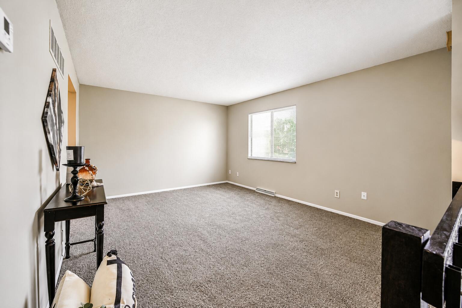 2155 Olympic Street Springfield, OH 45503 - Photo 8 of 28