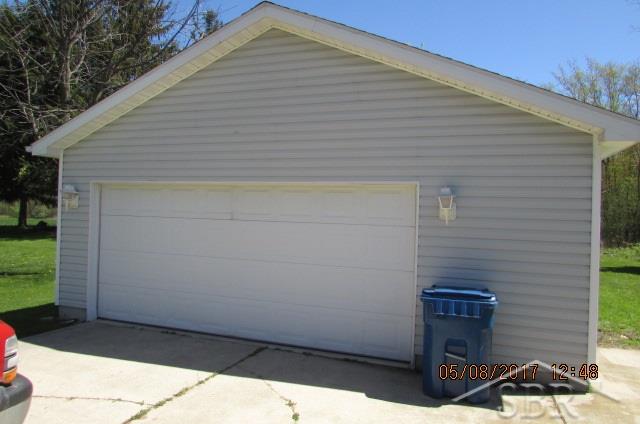 4367 Flajole Road Midland, MI 48642 - Photo 5 of 15 31319501-4.JPG