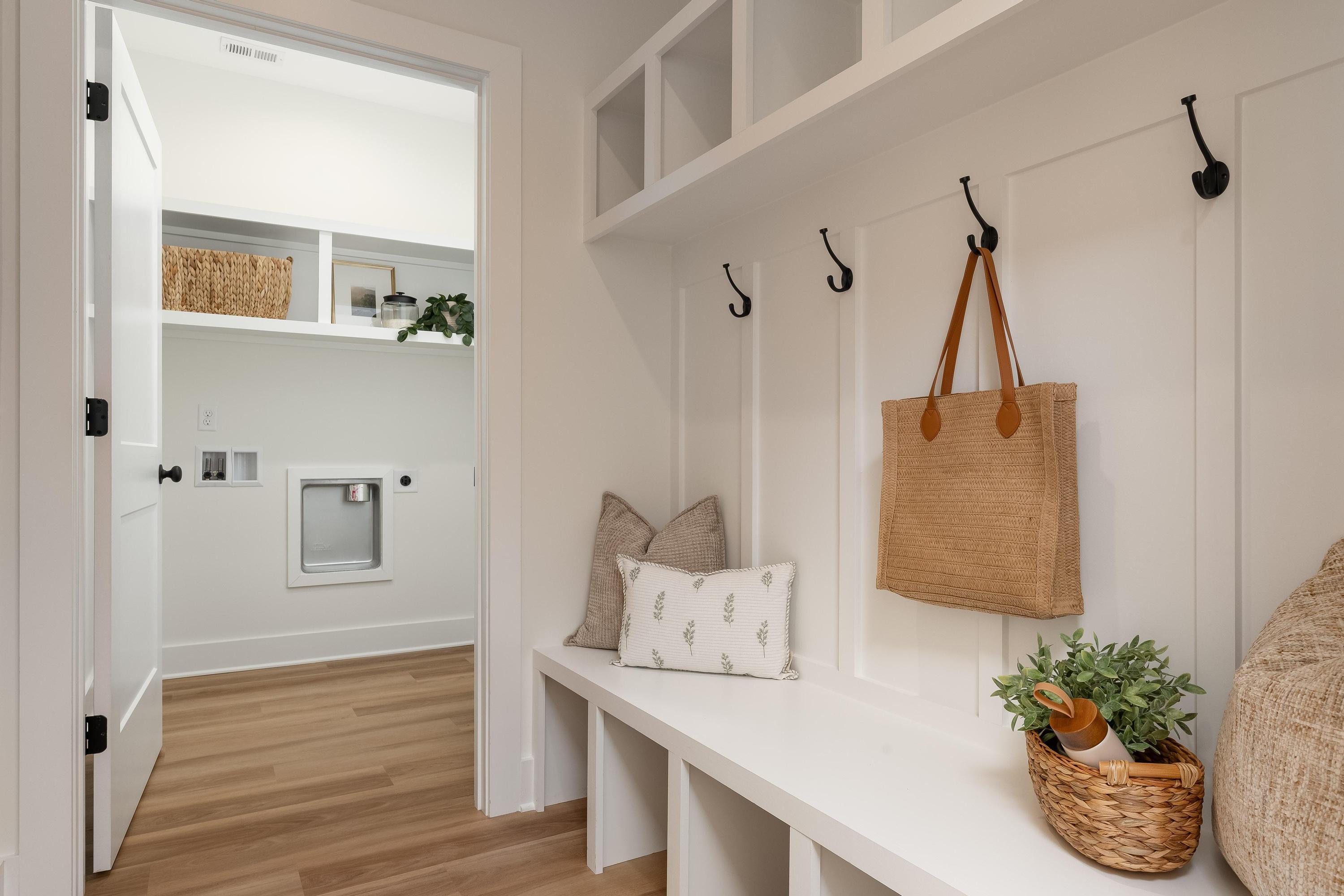 3417 Harris Lane Chattanooga, TN 37419 - Photo 7 of 20 2026_01_January_3417_Harris_Ln_0025