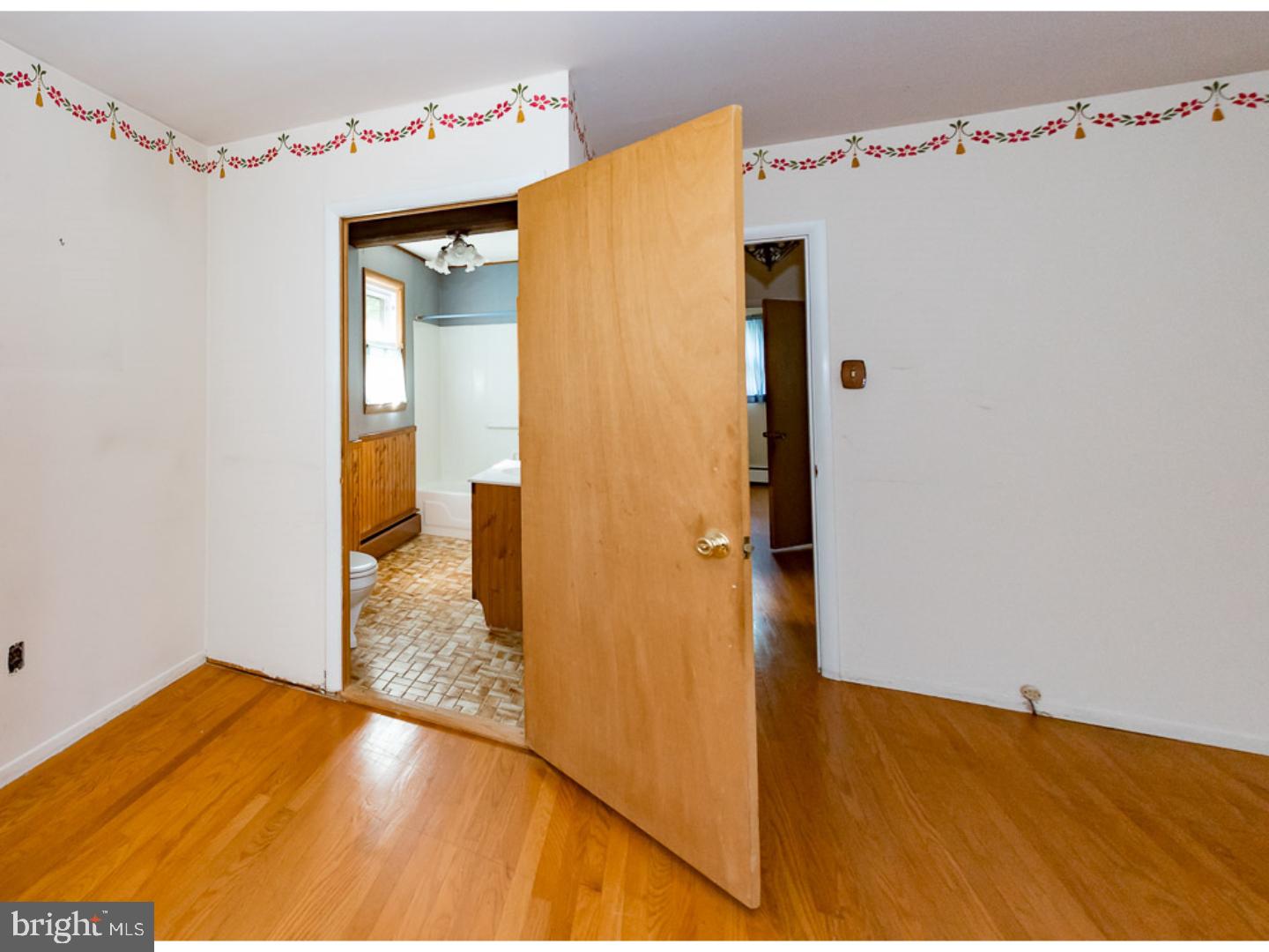 25 Lower Hilltop Road Yardley, PA 19067 - Photo 17 of 25