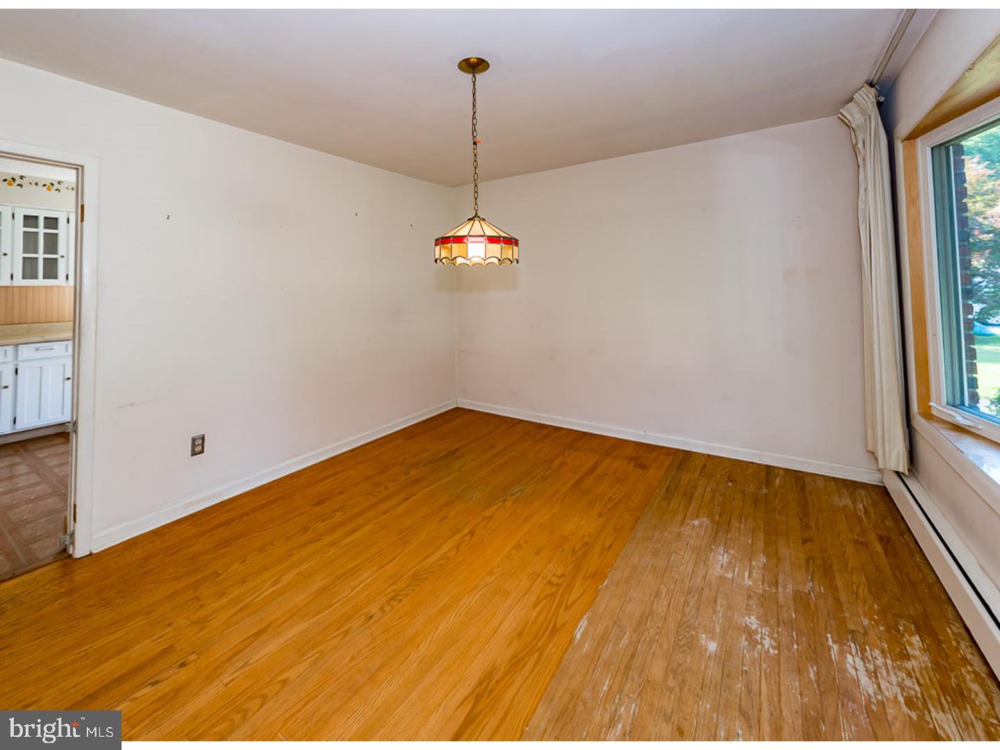 25 Lower Hilltop Road Yardley, PA 19067 - Photo 10 of 25