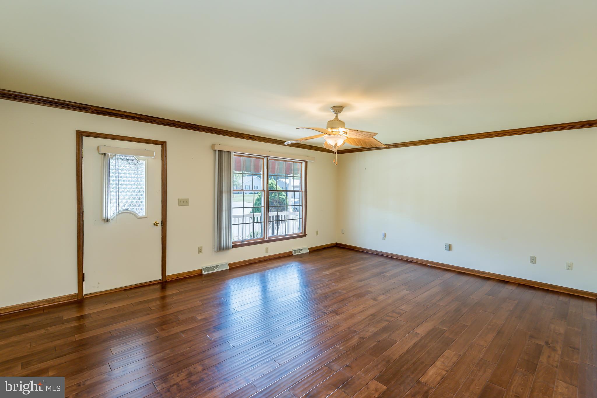 116 West Hunter Road Carlisle, PA 17015 - Photo 11 of 26 Gallery Image 11