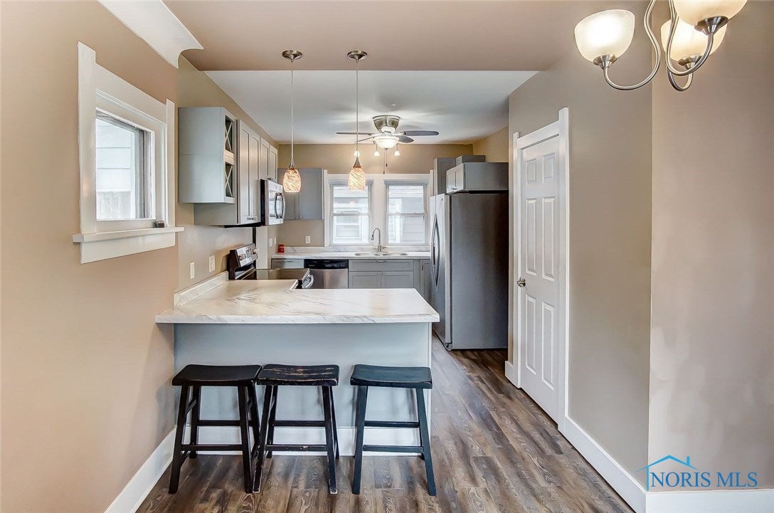 5637 Chippewa Road Toledo, OH 43613 - Photo 8 of 35 Gallery Image 8