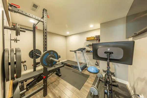 $749,900 | 8860 67th St Bay South, Cottage Grove, MN 55016