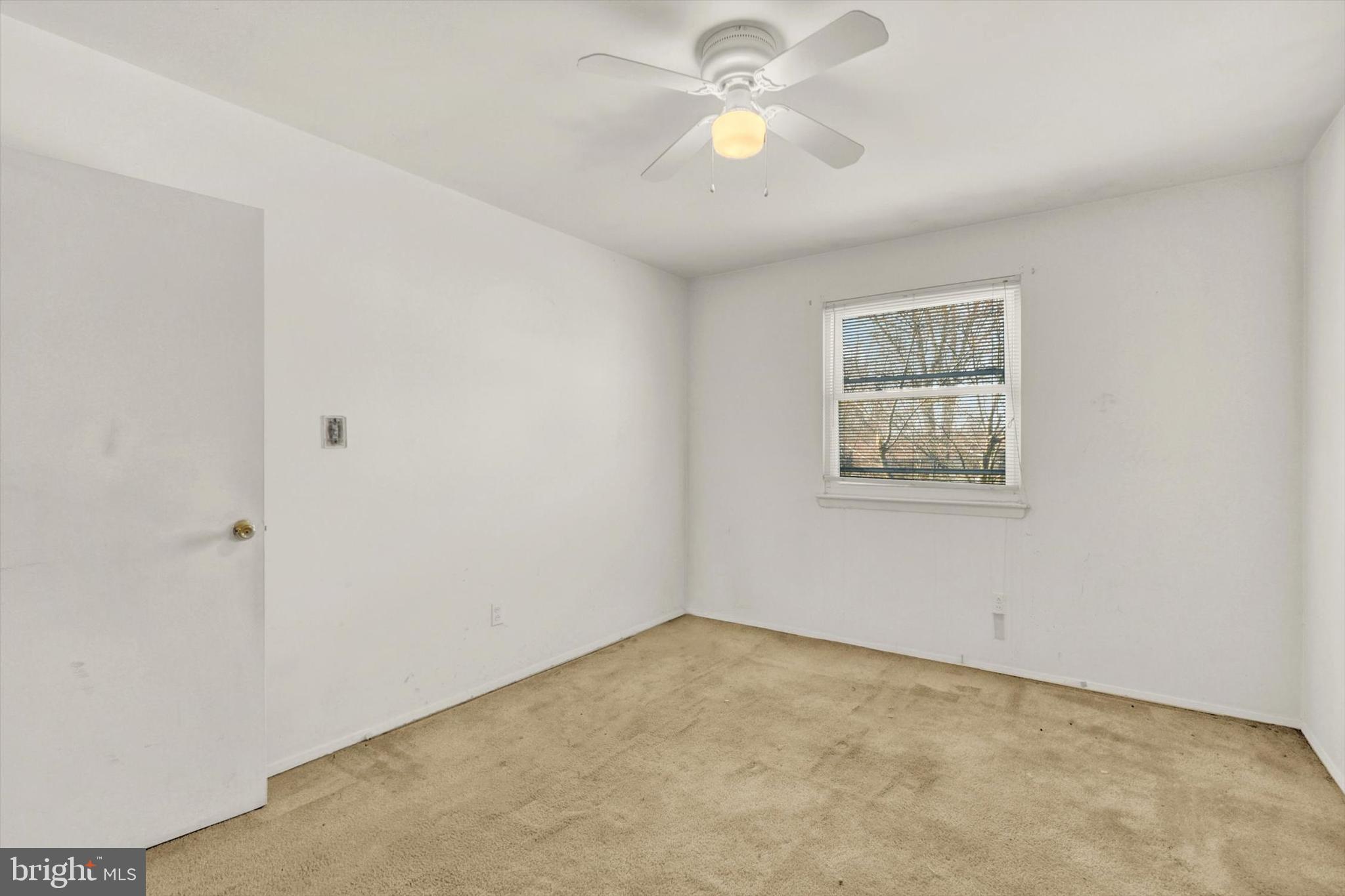 4017 Winlee Road Randallstown, MD 21133 - Photo 18 of 26 3rd Bedroom