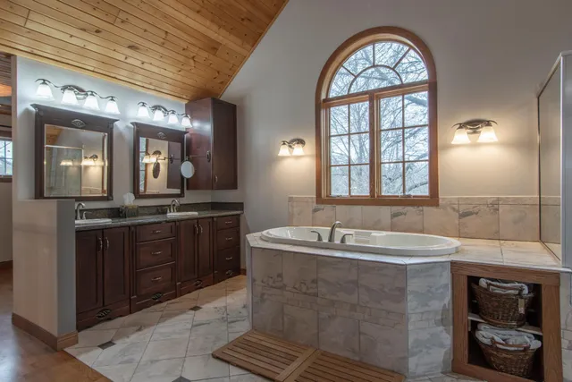 $644,900 | 2761 Mississippi Shores Road, Fort Ripley, MN 56449