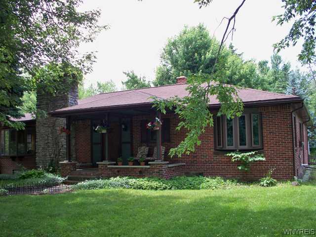8200 Northfield Road Clarence, NY 14032 - Photo 1 of 1 Exterior Front