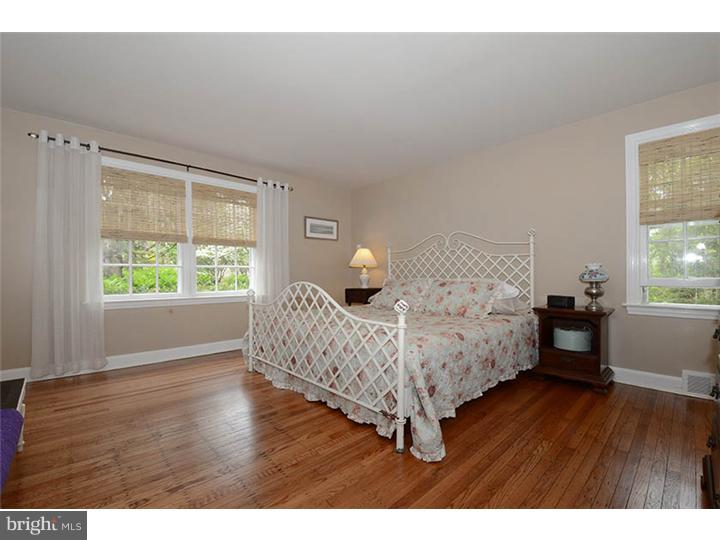 317 Hilldale Road Villanova, PA 19085 - Photo 13 of 22 Bedroom - Main