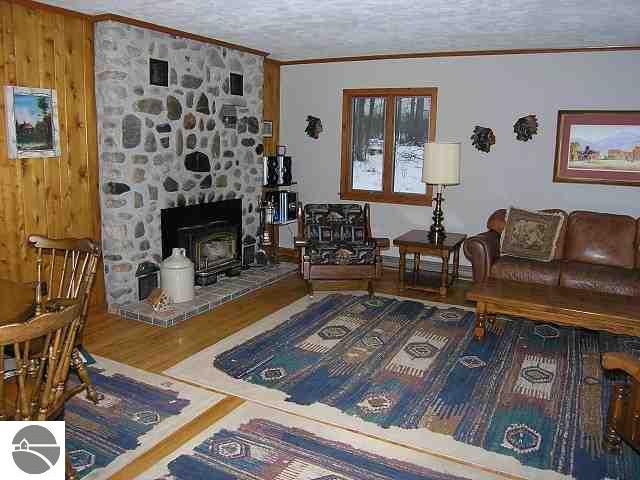 5441 North Overlook Road Northport, MI 49670 - Photo 3 of 4 1657935-2.JPG