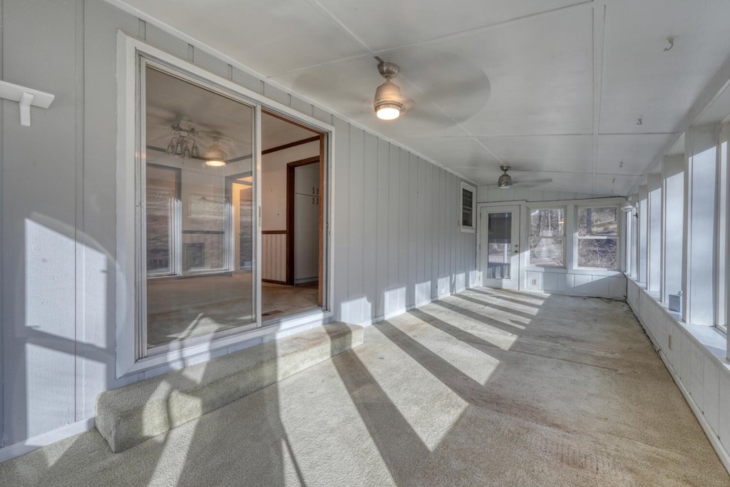 578 Jimmy Nicholson Road Blairsville, GA 30512 - Photo 16 of 39 Gallery Image 16