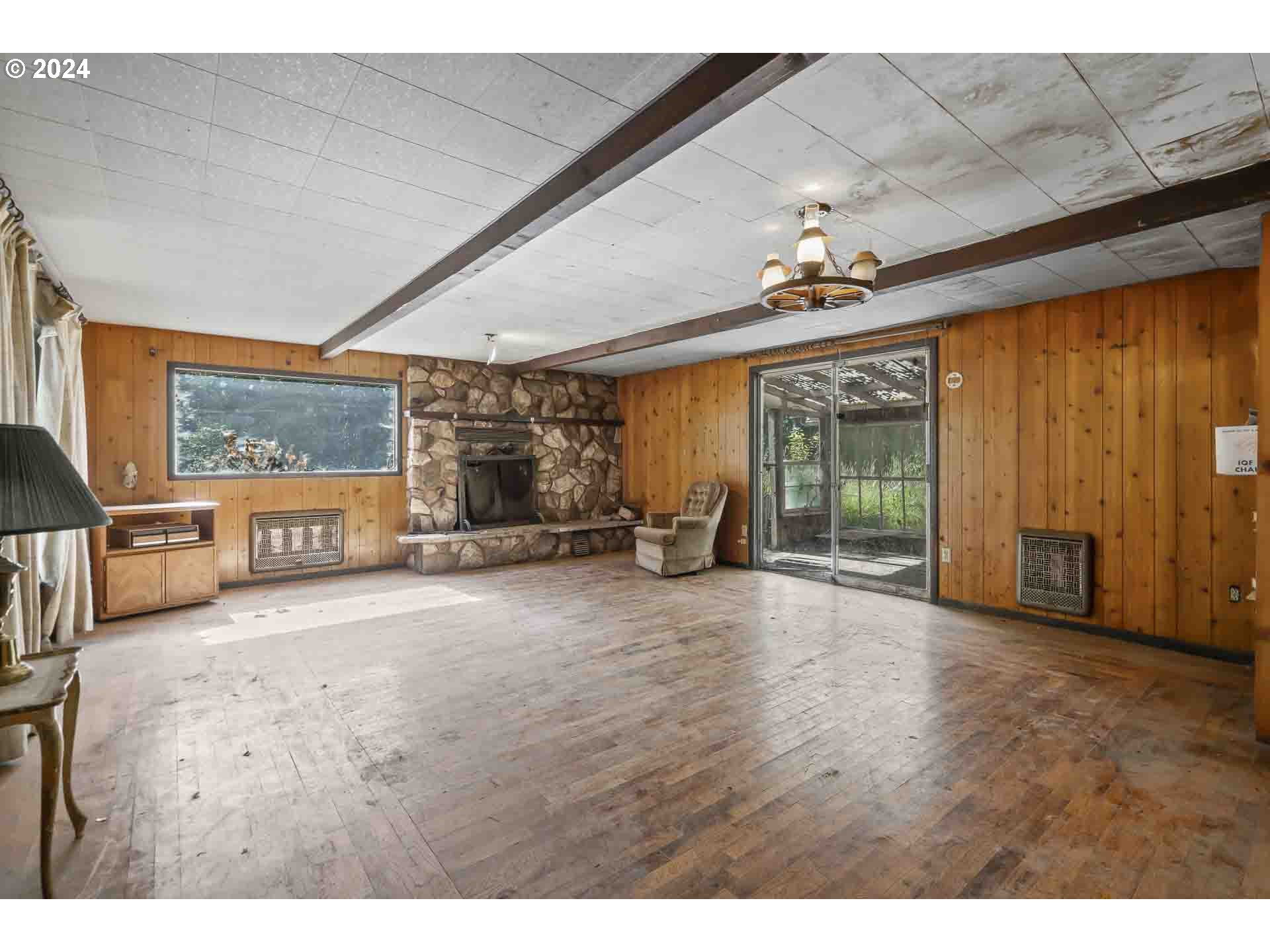 8820 Parker Road Independence, OR 97351 - Photo 1 of 41
