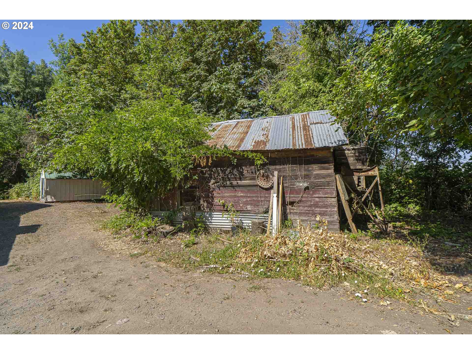 8820 Parker Road Independence, OR 97351 - Photo 32 of 41