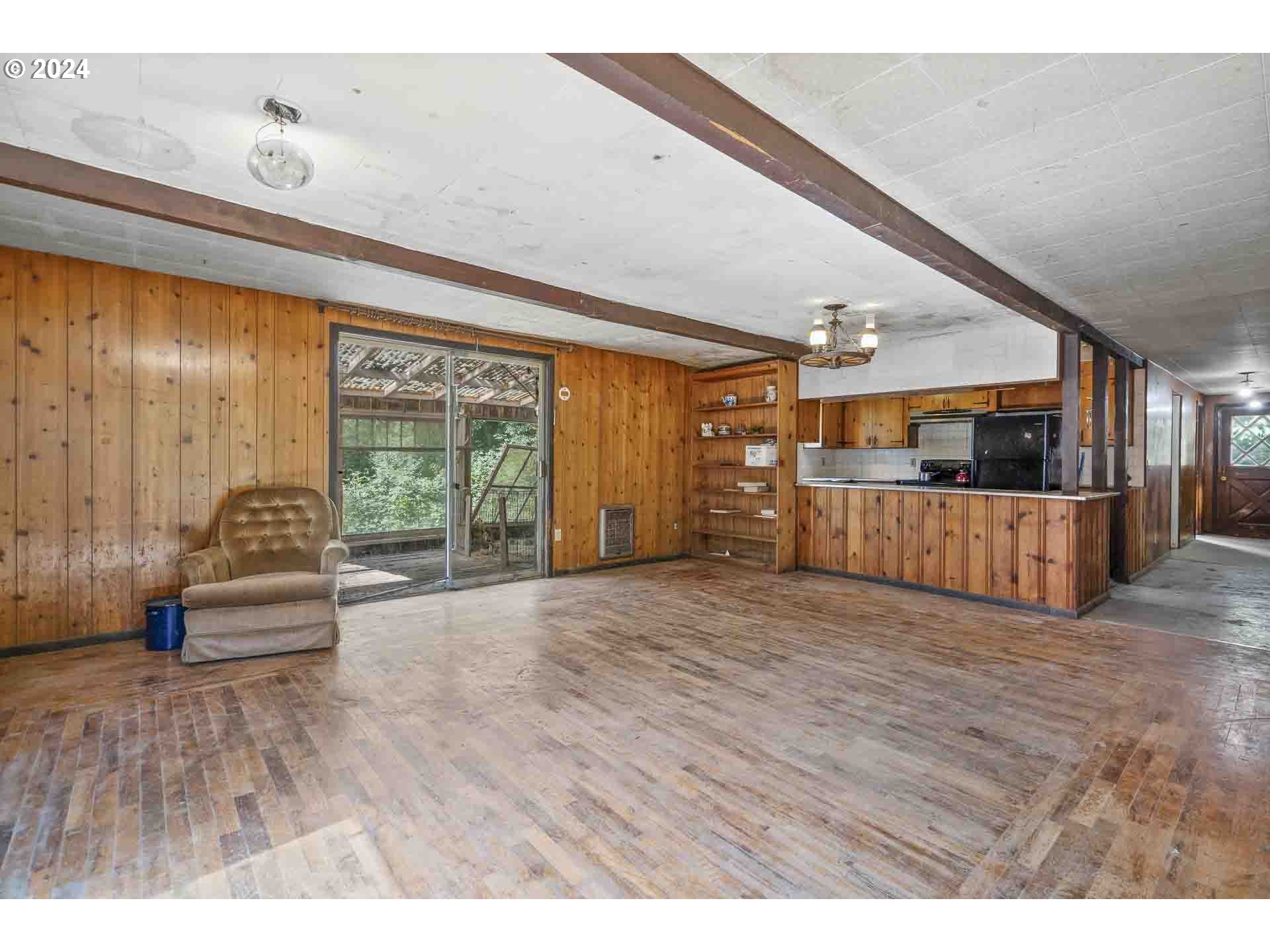8820 Parker Road Independence, OR 97351 - Photo 33 of 41