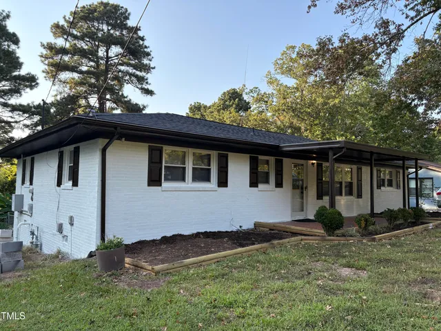 $309,990 | 806 Lindley Drive, Durham, NC 27703