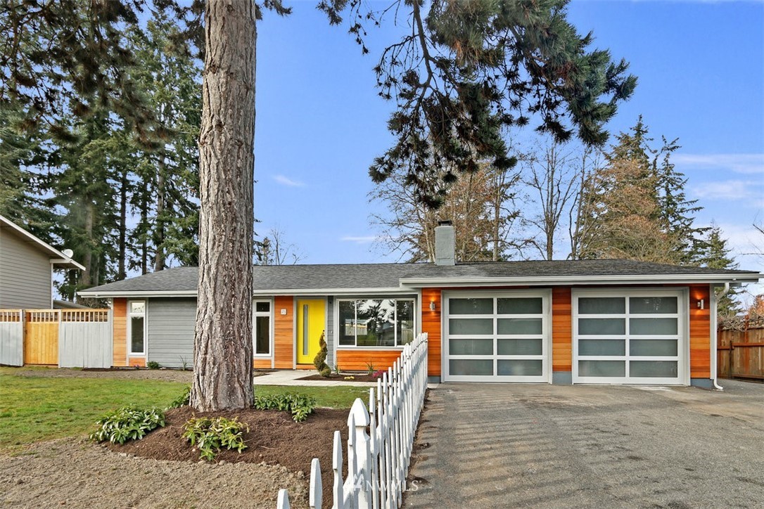 25 217th Place Southwest Bothell, WA 98021 - Photo 1 of 22