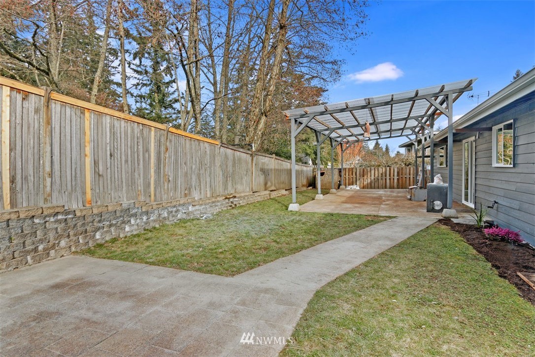 25 217th Place Southwest Bothell, WA 98021 - Photo 17 of 22