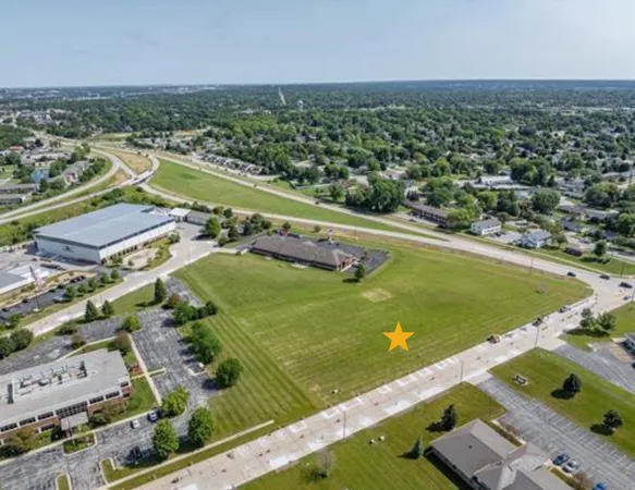 $799,000 | South Broadway Street, De Pere, WI 54115