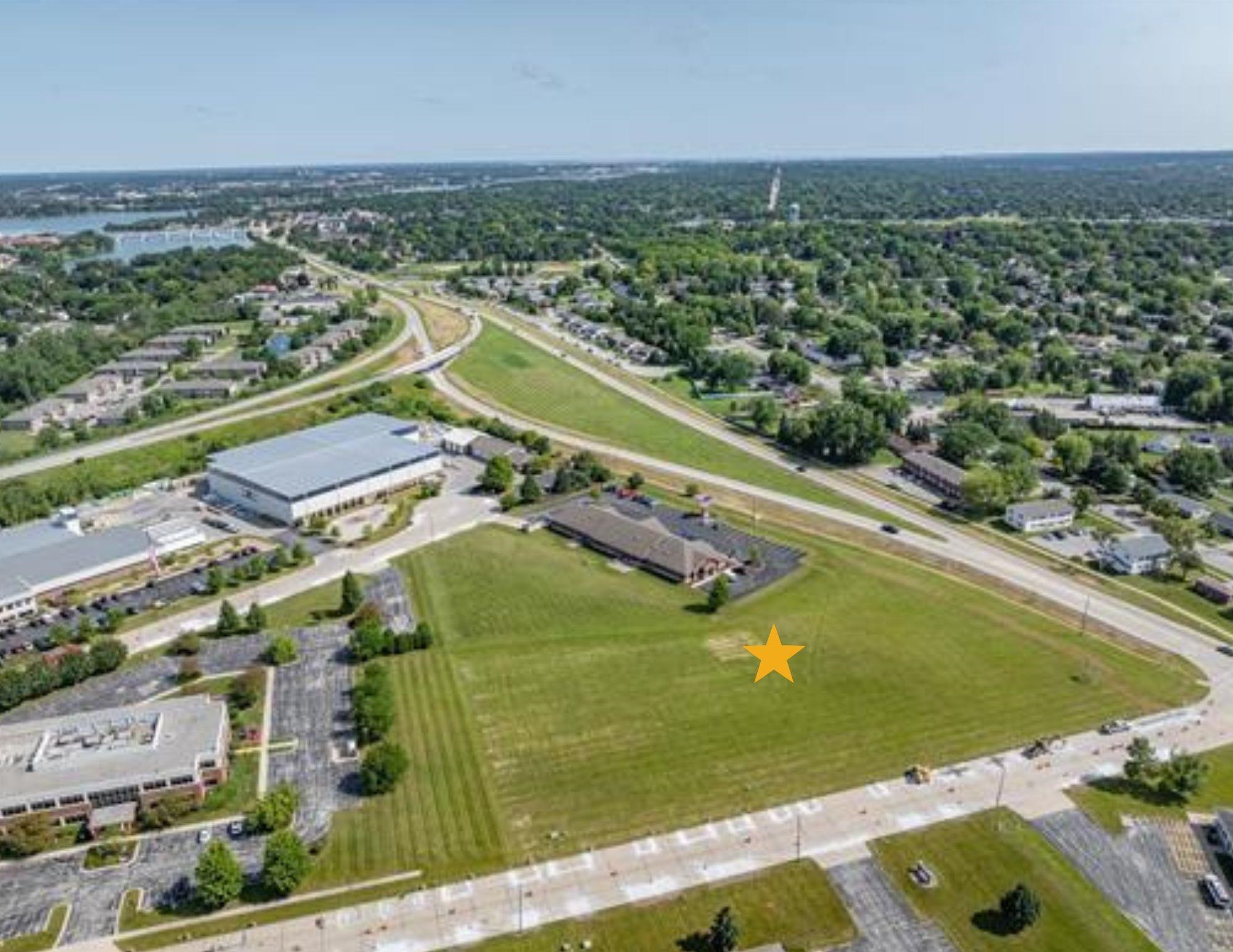 South Broadway Street De Pere, WI 54115 - Photo 8 of 11