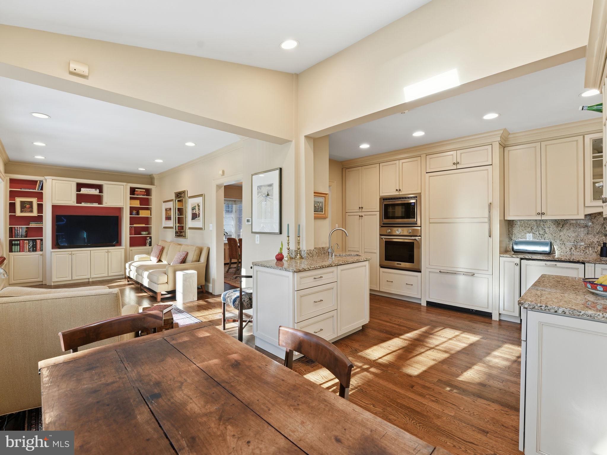 4944 Quebec Street Northwest Washington, DC 20016 - Photo 16 of 41 Sunlit kitchen dining area