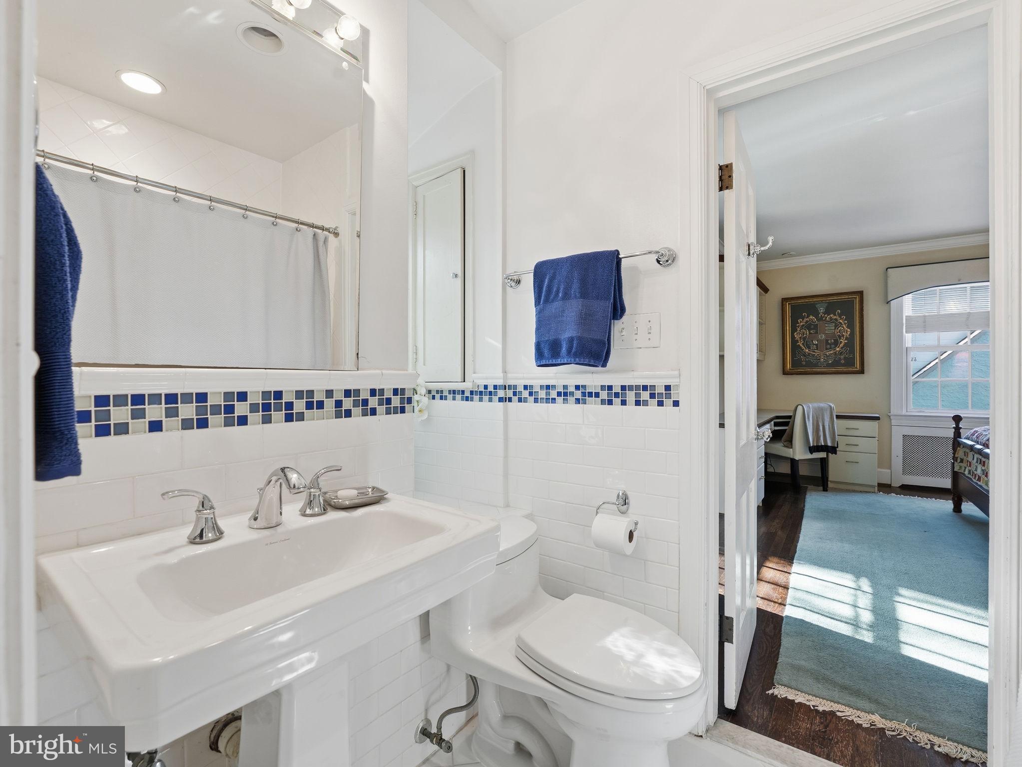 4944 Quebec Street Northwest Washington, DC 20016 - Photo 27 of 41 Jack and Jill connecting bathroom.