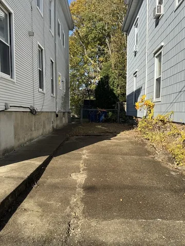 $449,900 | 117 Willis Street, New Bedford, MA 02740