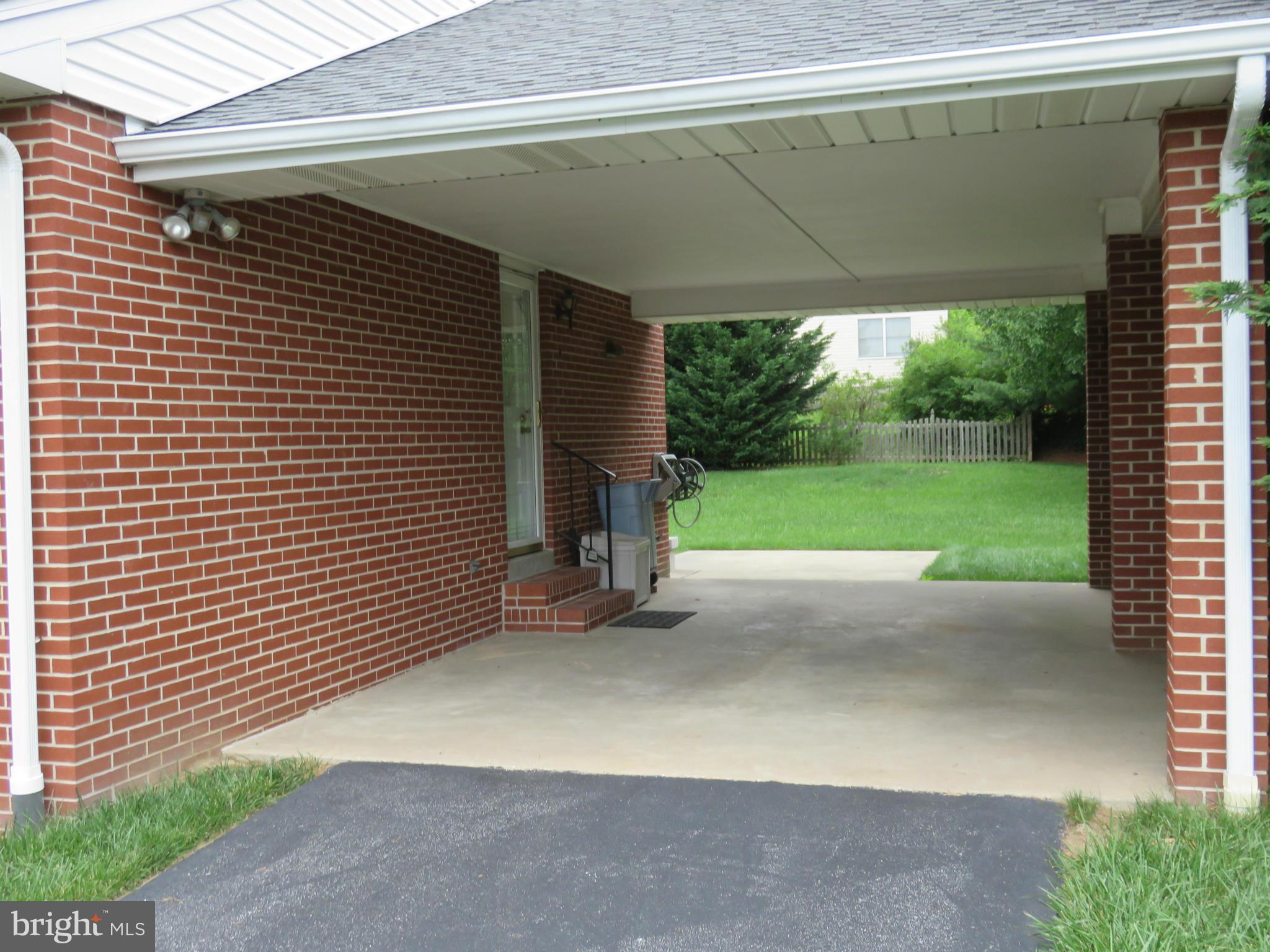 9514 Dawnvale Road Baltimore, MD 21236 - Photo 22 of 26 Carport