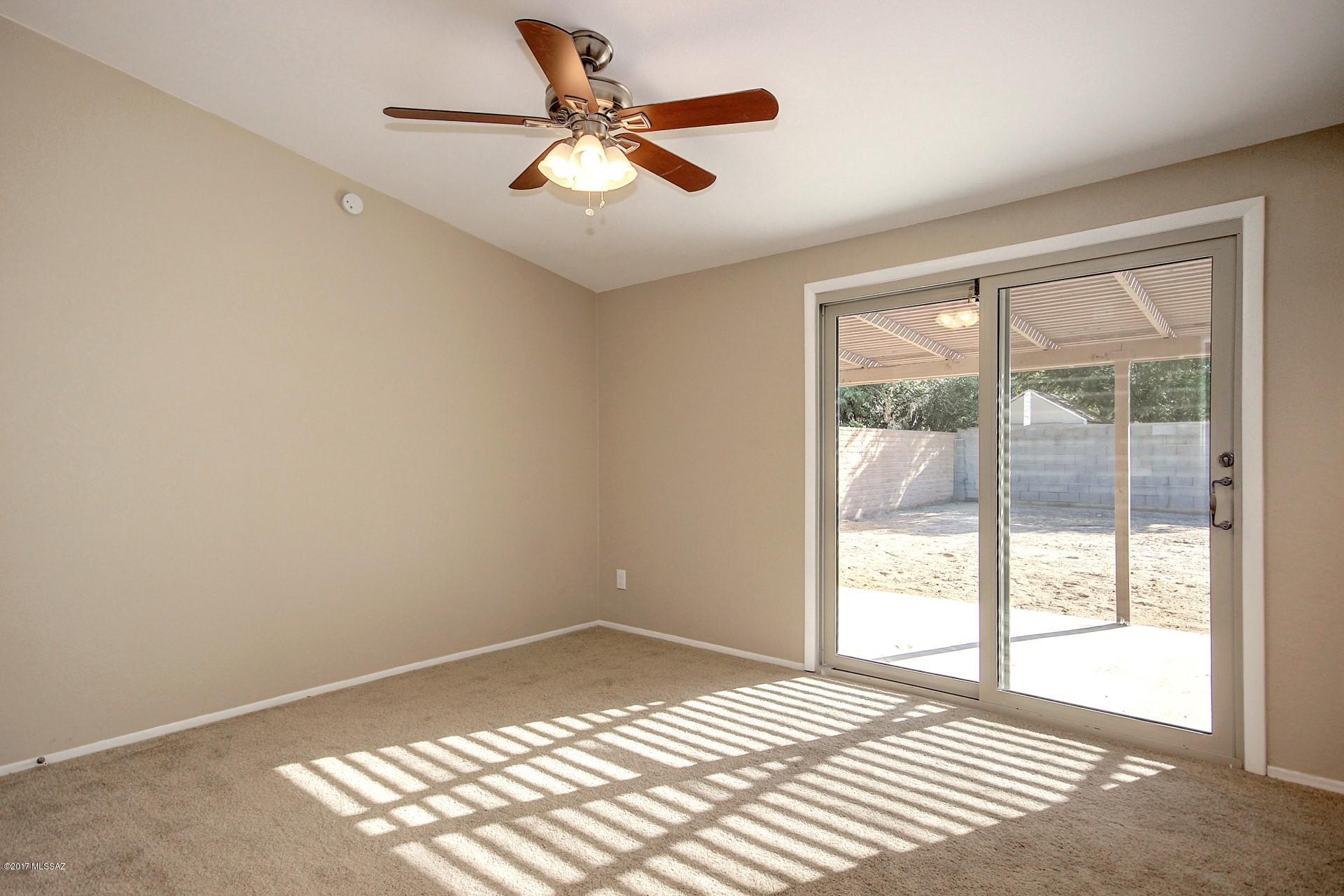 7532 North Rasmussen Avenue Tucson, AZ 85741 - Photo 10 of 23 Gallery Image 10
